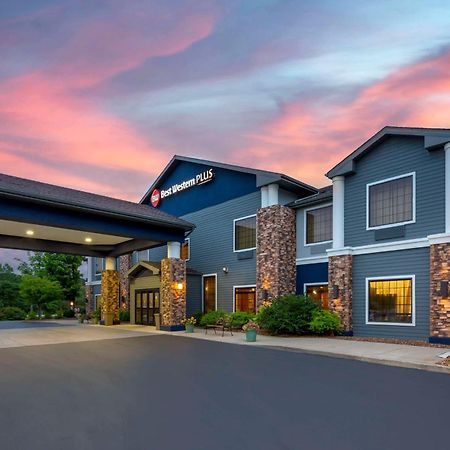 Best Western Plus Victor Inn & Suites מראה חיצוני תמונה