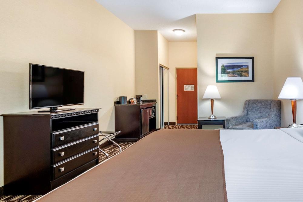 Best Western Plus Victor Inn & Suites מראה חיצוני תמונה