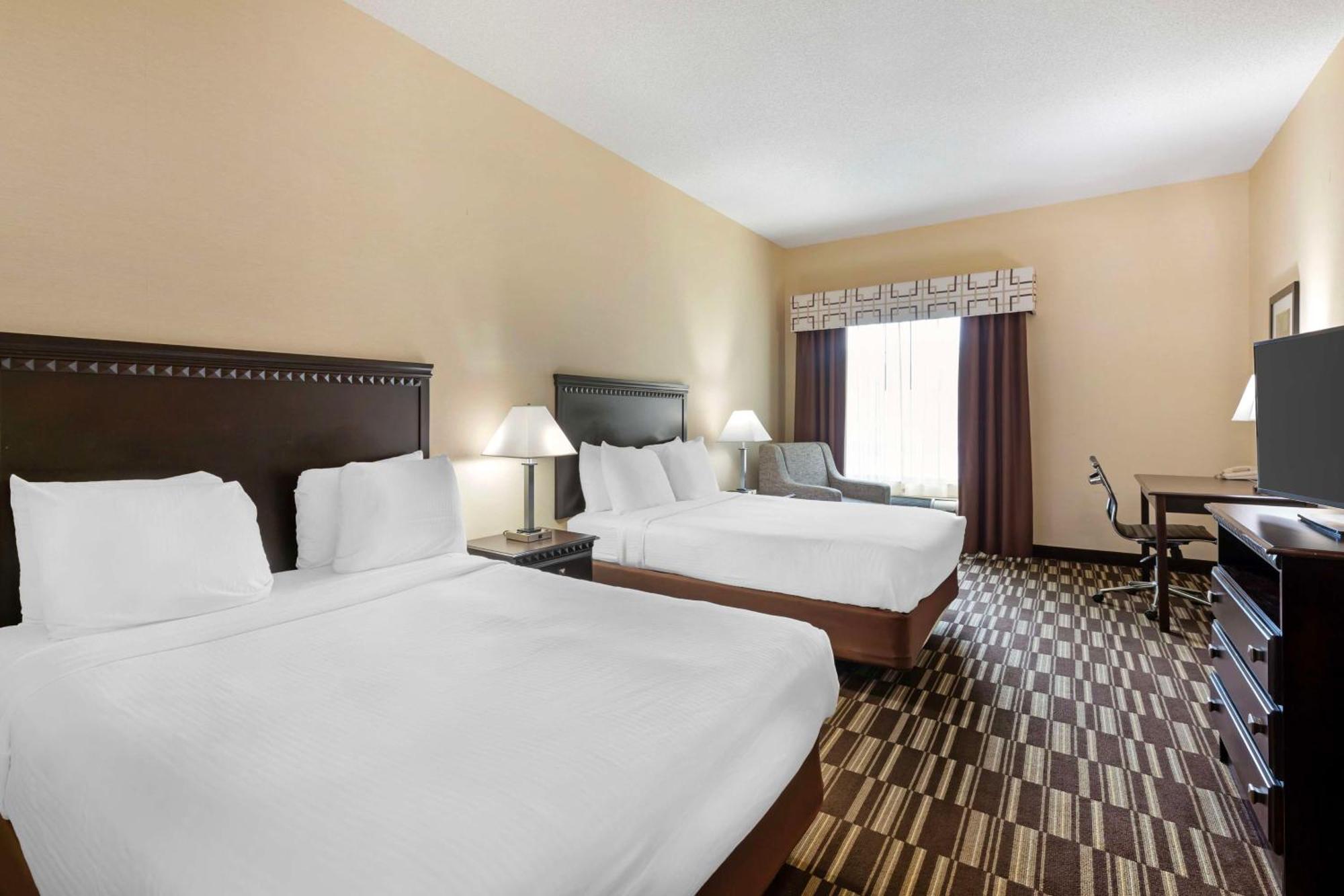 Best Western Plus Victor Inn & Suites מראה חיצוני תמונה