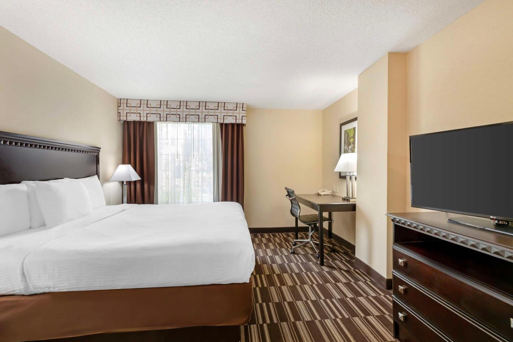 Best Western Plus Victor Inn & Suites מראה חיצוני תמונה