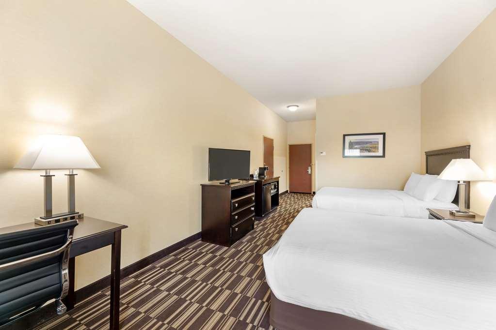 Best Western Plus Victor Inn & Suites חדר תמונה
